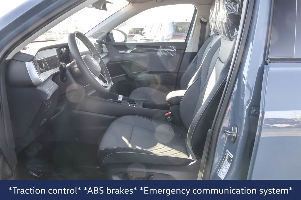 New 2026 Volkswagen Tiguan SE image 6