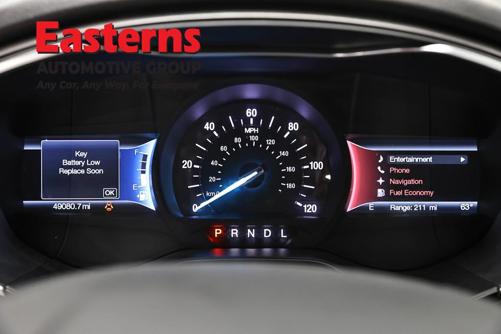 Used 2020 Ford Fusion SE FWD image 17