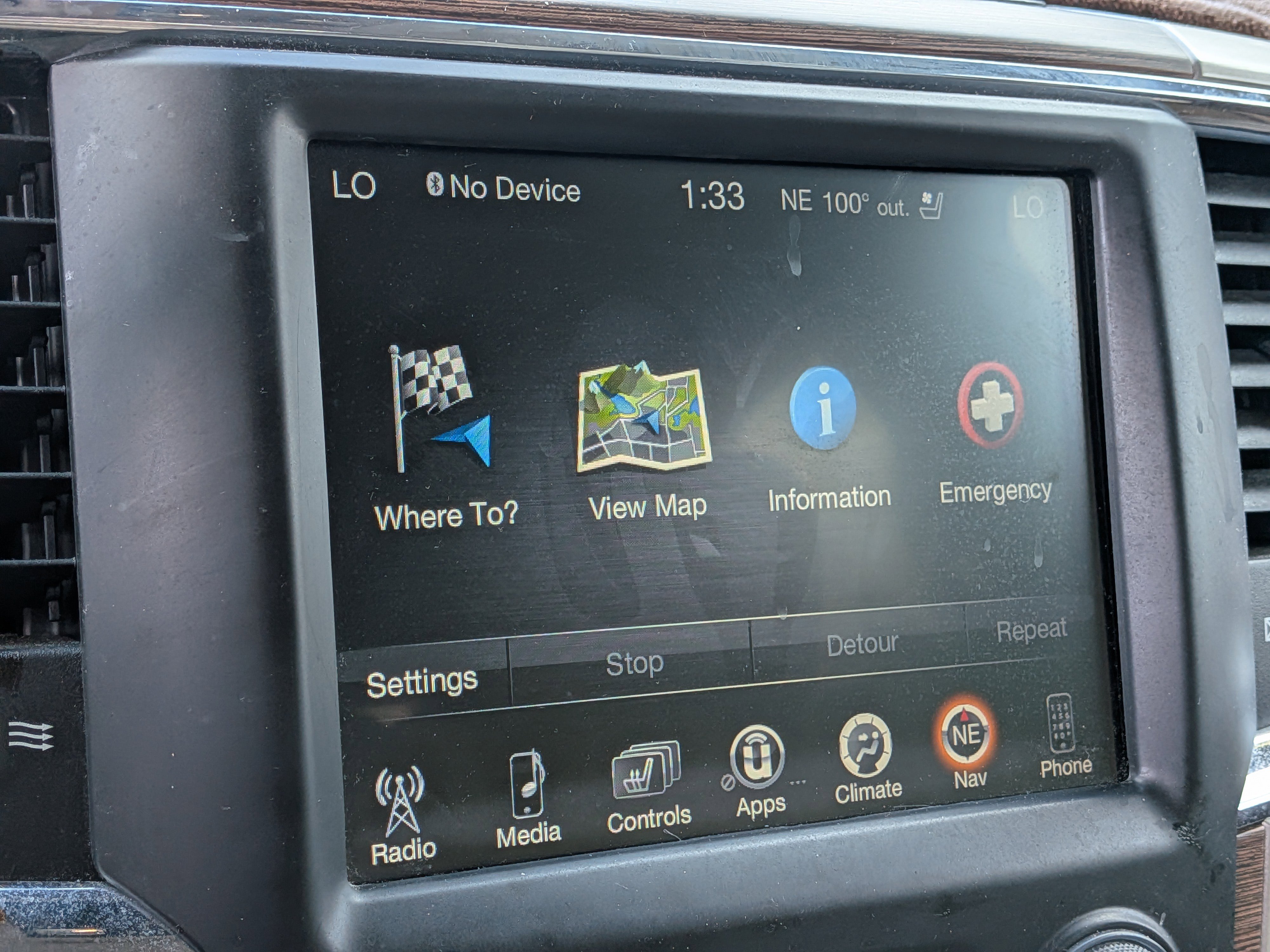 Used 2017 RAM 3500 Laramie image 32