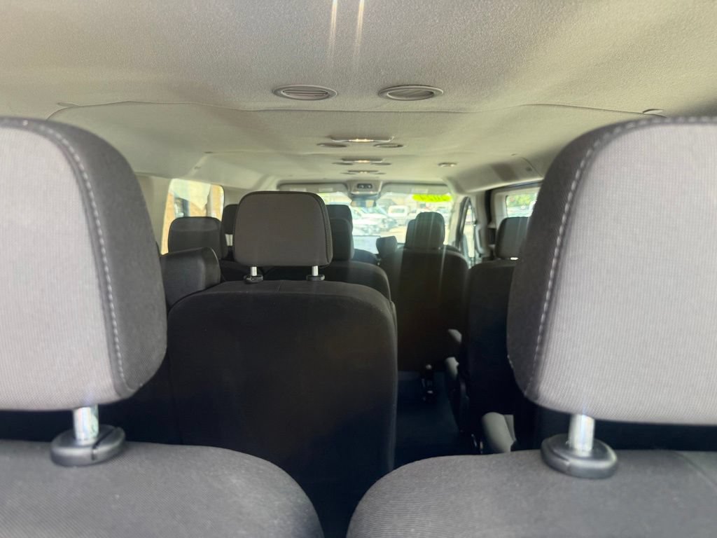 Used 2024 Ford Transit 350 XLT RWD image 19