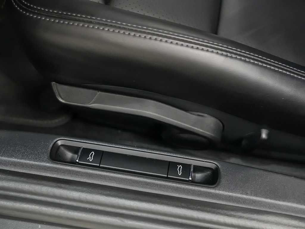 Certified 2021 Porsche 718 Cayman GTS RWD image 21