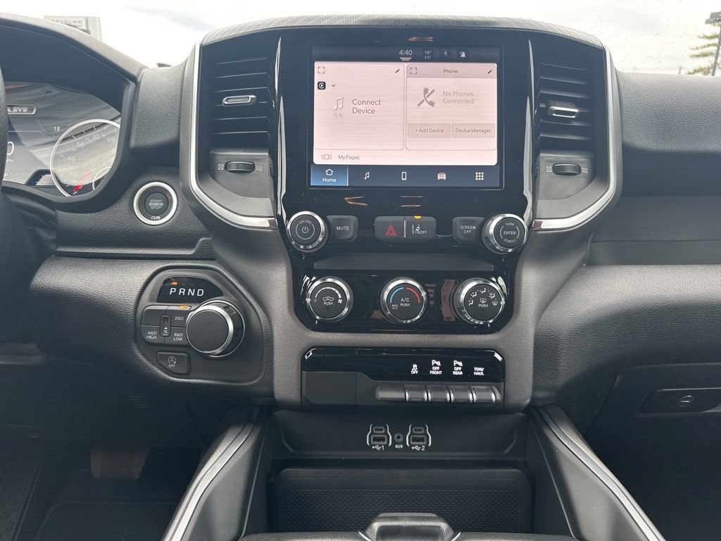 New 2026 RAM 1500 Express AWD/4WD image 18