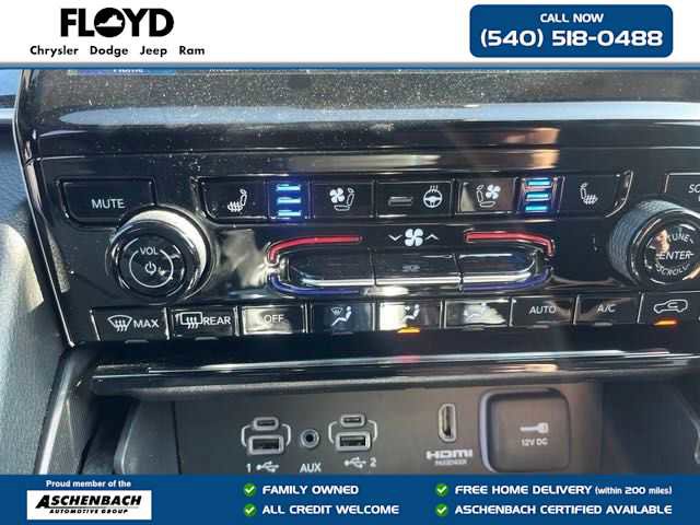 New 2024 Jeep Grand Cherokee Trailhawk w/ Advanced Protech Group II image 19