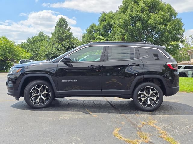 New 2026 Jeep Compass Limited w/ Sun, Sound & Navigation Group AWD/4WD image 26