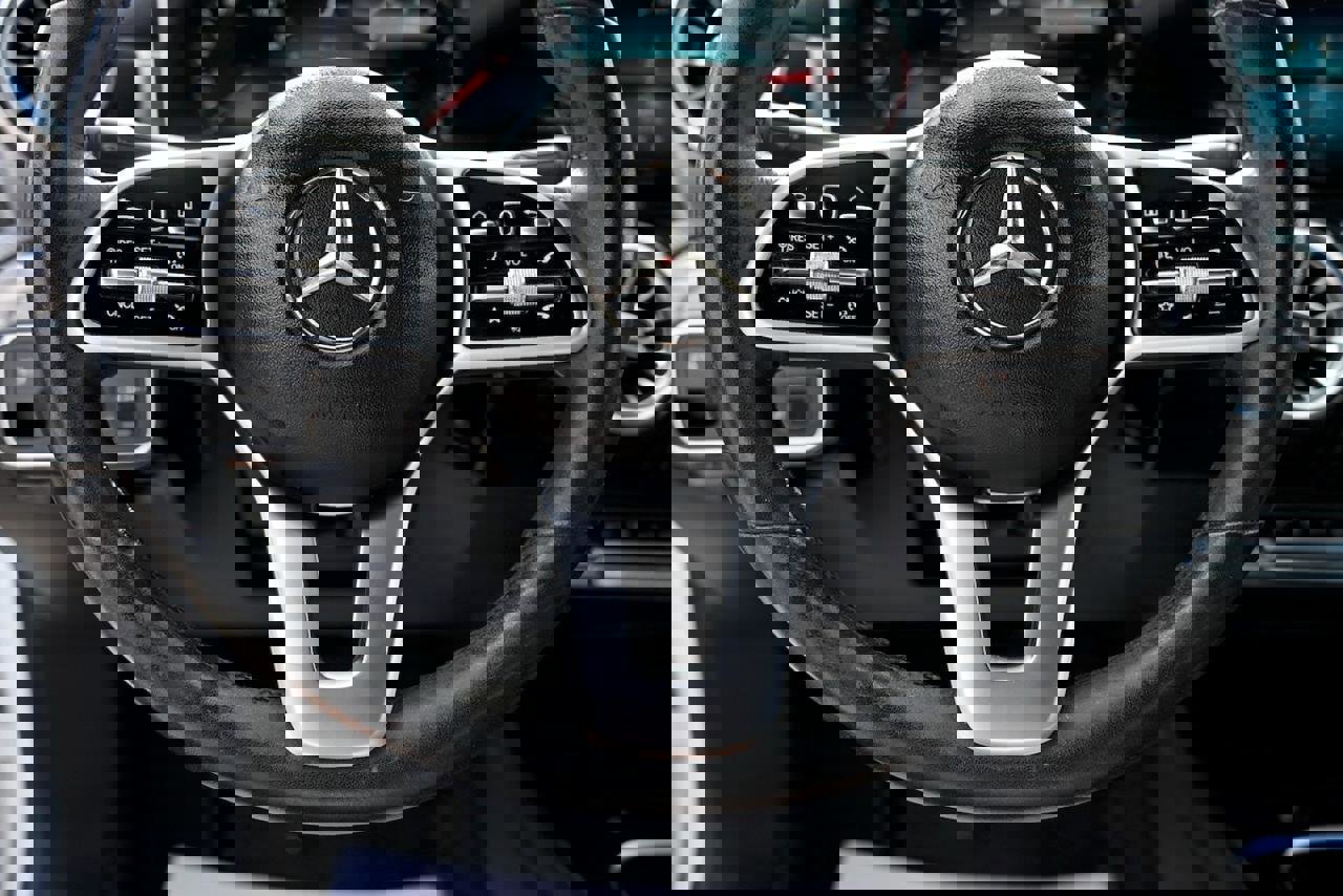 Used 2020 Mercedes-Benz A 220 w/ Premium Package image 20