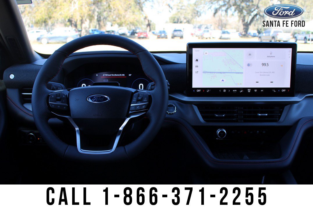 Used 2025 Ford Explorer ST-Line w/ Premium Package RWD image 28