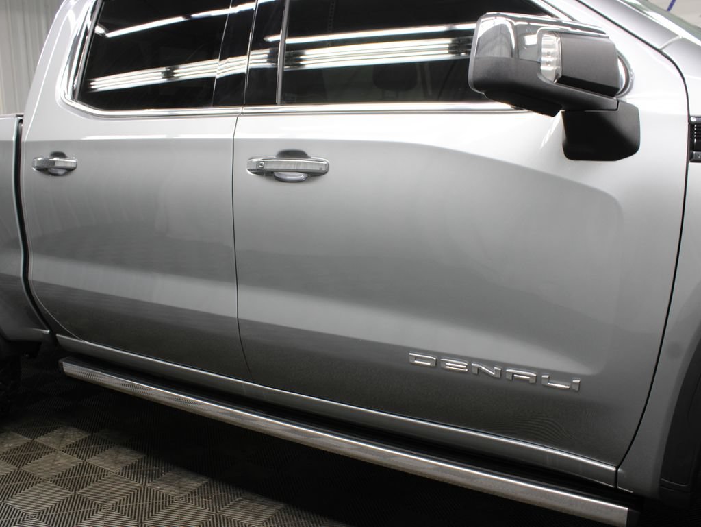 Used 2025 GMC Sierra 1500 Denali Ultimate AWD/4WD image 39