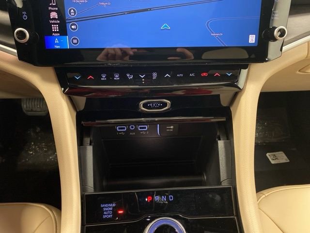 New 2026 Jeep Grand Cherokee Limited AWD/4WD image 14