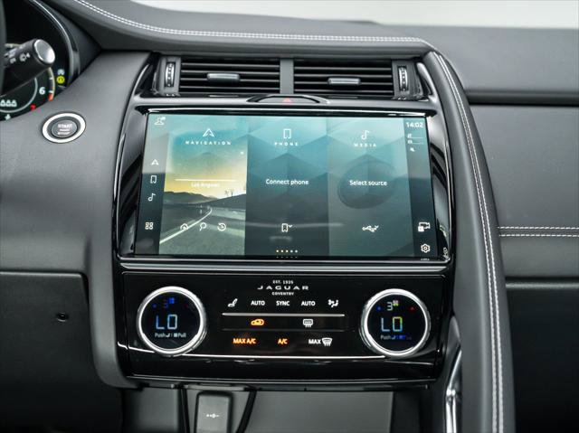 New 2024 Jaguar E-PACE R-Dynamic SE AWD/4WD image 29