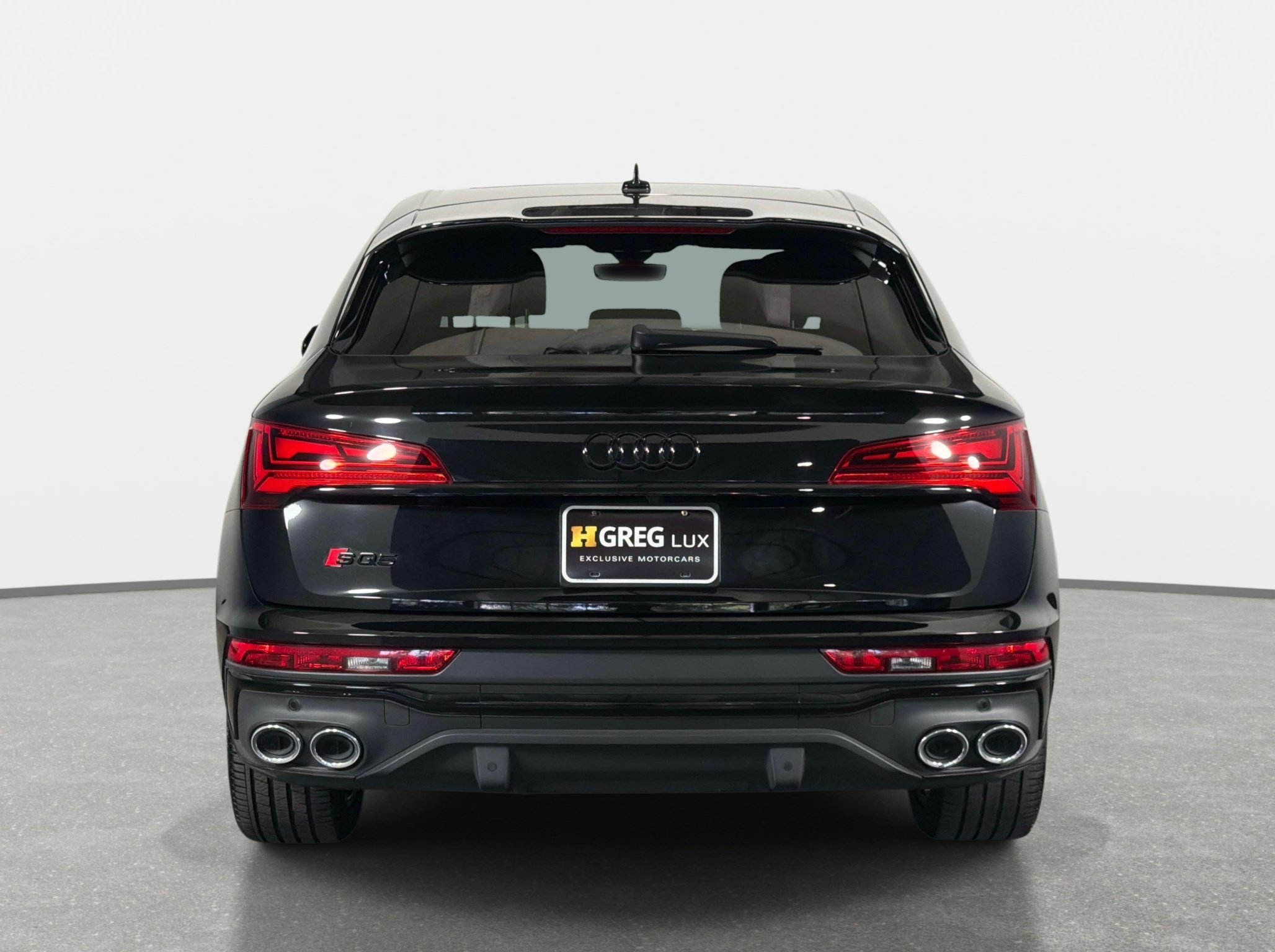 Used 2023 Audi SQ5 Premium Plus w/ Premium Plus Package AWD/4WD image 4
