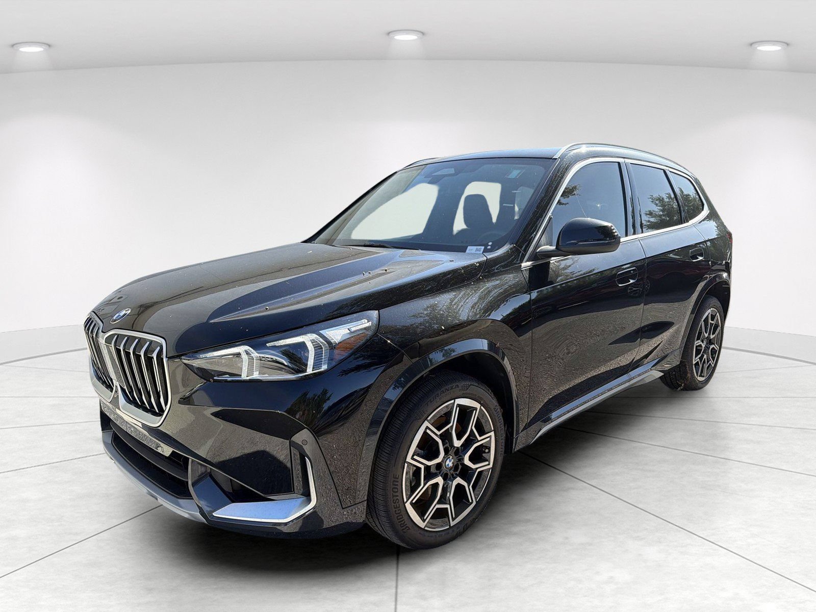 New 2026 BMW X1 xDrive28i AWD/4WD image 8