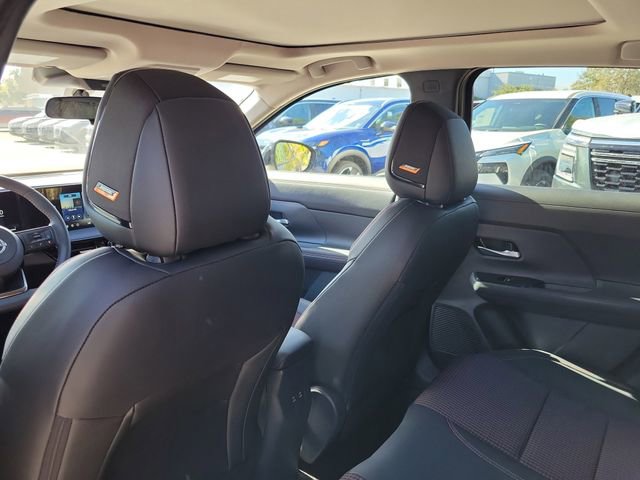 New 2026 Nissan Kicks SR w/ SR Premium Package image 23