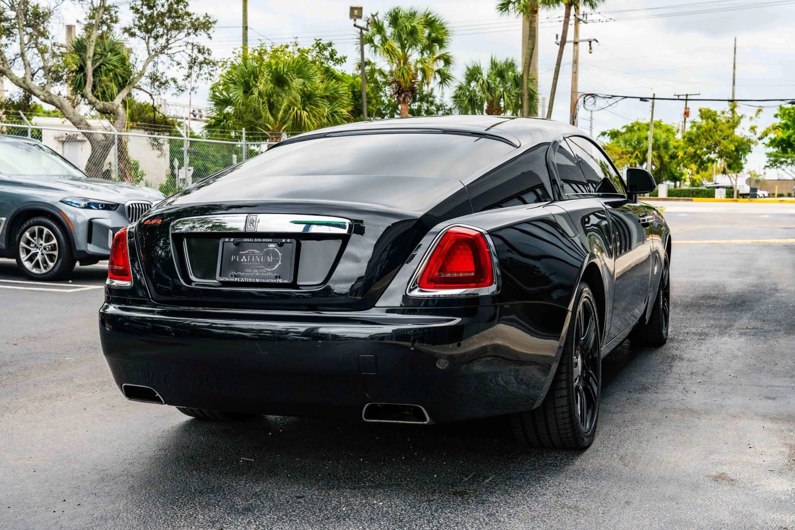 Used 2015 Rolls-Royce Wraith RWD image 14