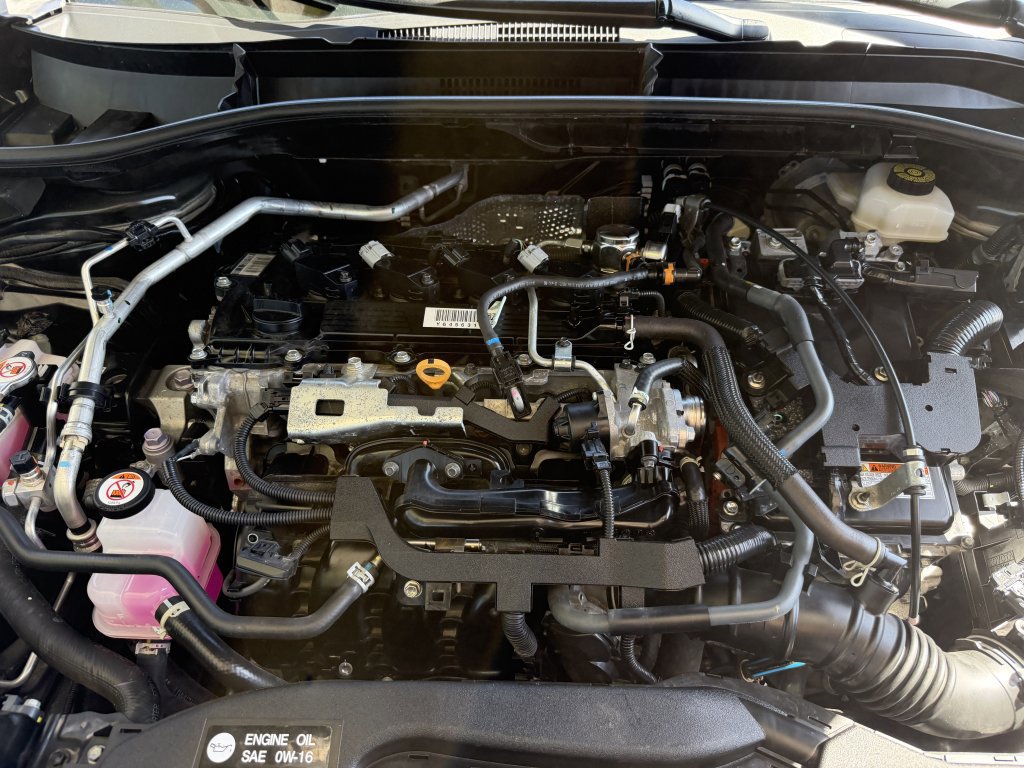 Used 2024 Toyota Corolla Cross AWD Hybrid image 39