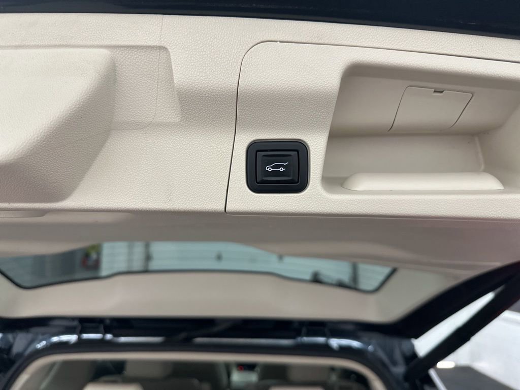 Used 2020 GMC Acadia Denali w/ LPO, Floor Liner Package image 40