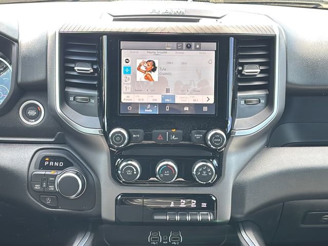 New 2026 RAM 1500 Express AWD/4WD image 23