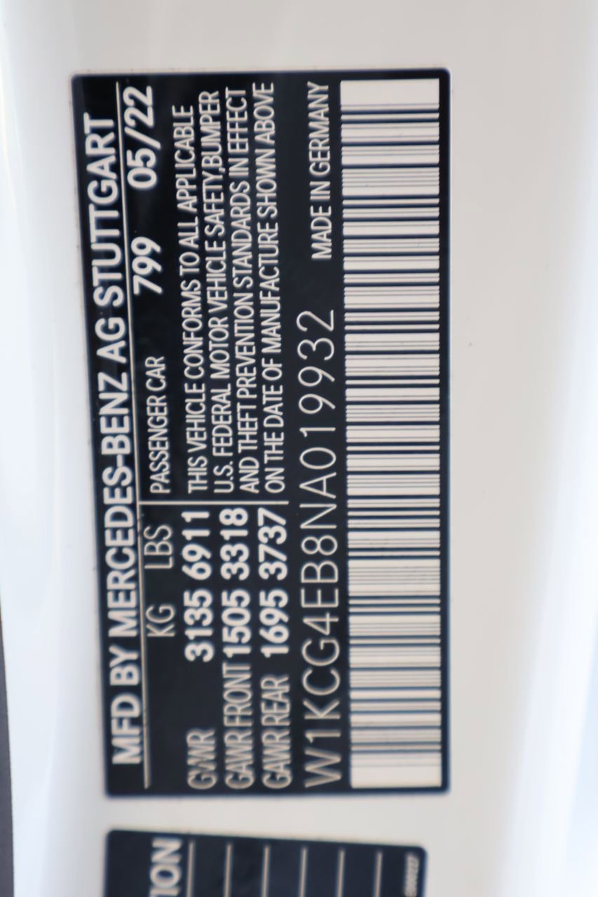 Used 2022 Mercedes-Benz EQS 580 4MATIC Sedan image 28