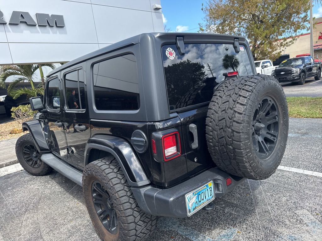 Used 2018 Jeep Wrangler Unlimited Sahara image 11