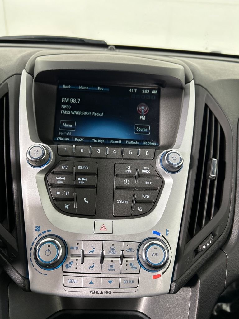 Used 2017 Chevrolet Equinox LT w/ Convenience Package image 13