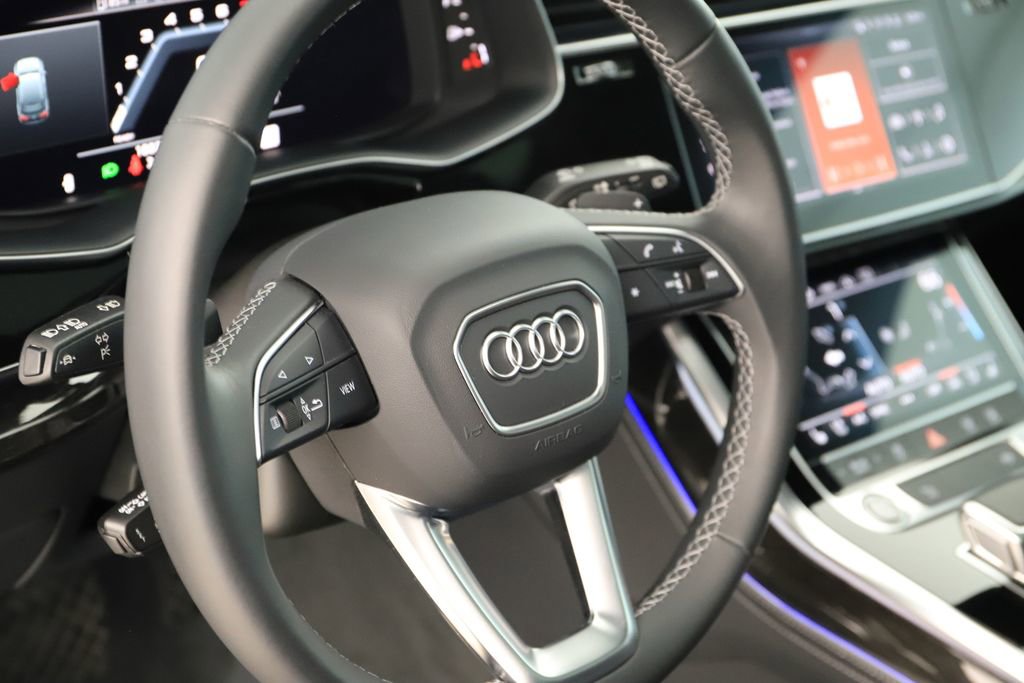 Used 2025 Audi Q7 3.0T Premium Plus w/ Premium Plus Package image 16