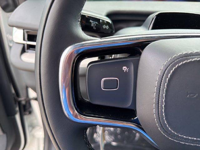 New 2027 Lincoln Navigator Reserve w/ Jet Appearance Package AWD/4WD image 28