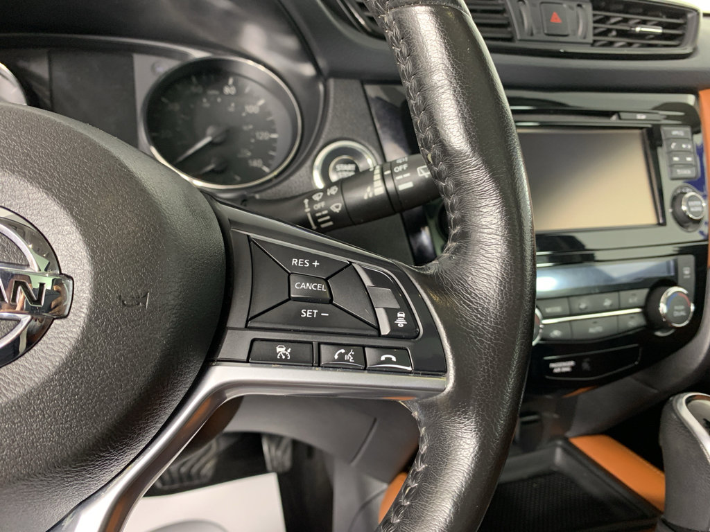 Used 2017 Nissan Rogue SL w/ SL Premium Package image 21