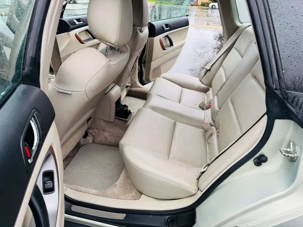 Used 2005 Subaru Outback 2.5XT Limited AWD/4WD image 10