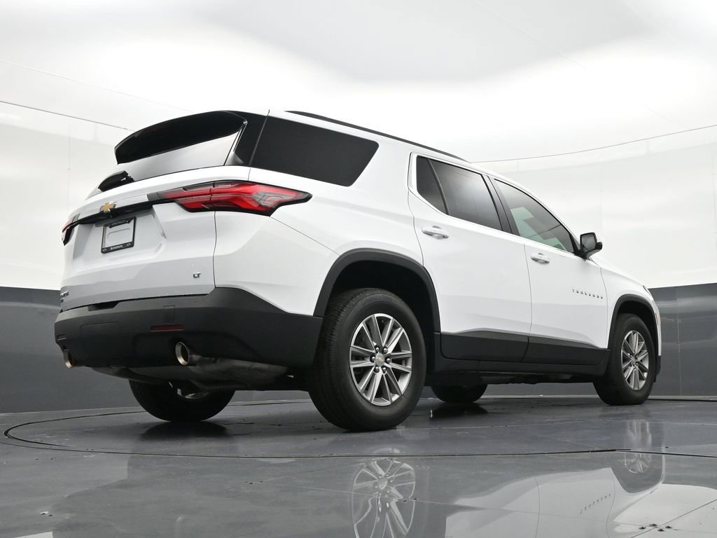 Used 2024 Chevrolet Traverse LT image 28