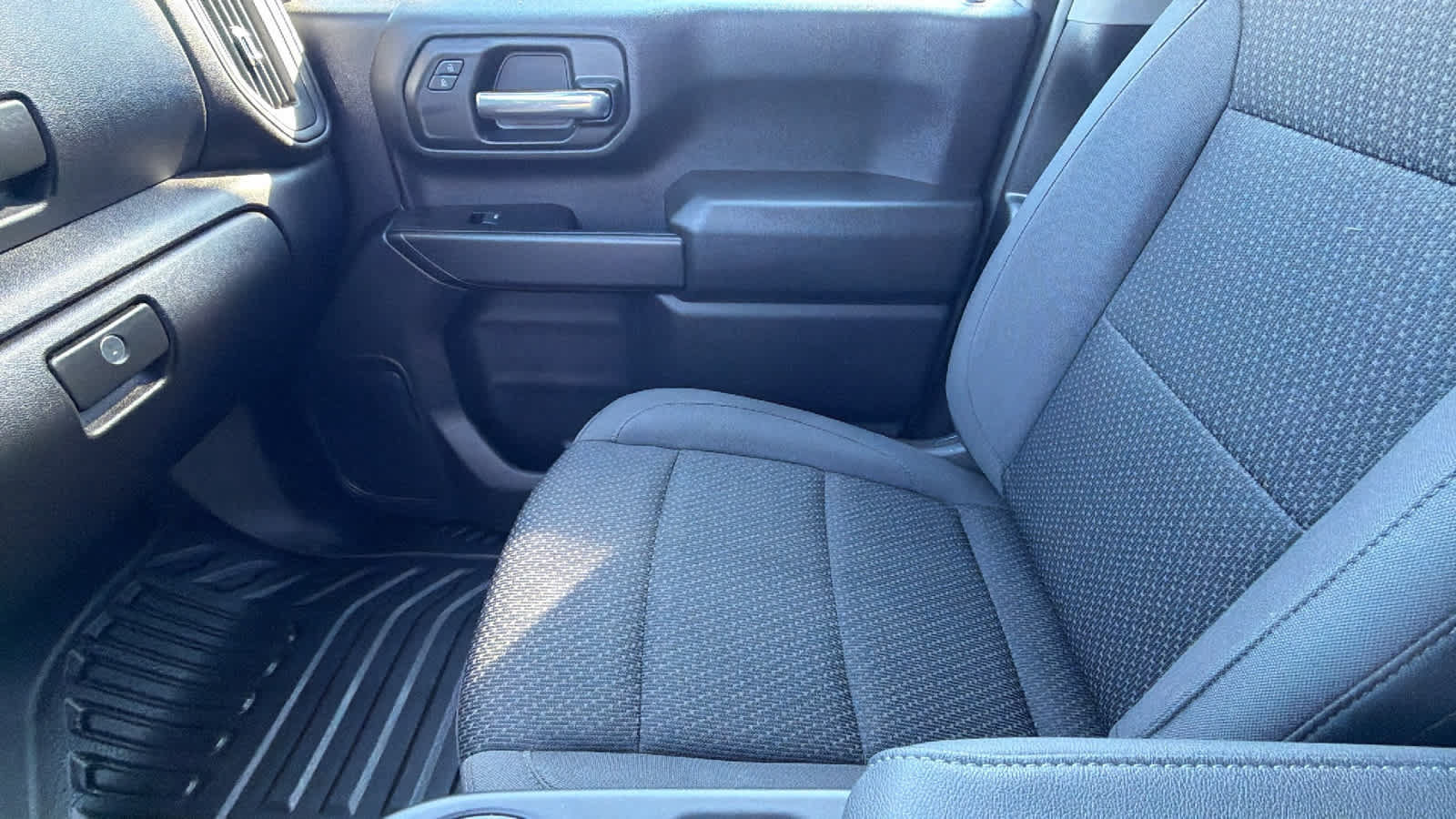 Used 2026 Chevrolet Silverado 3500 W/T AWD/4WD image 12