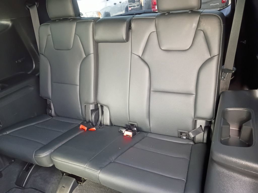 Used 2025 Kia Telluride AWD image 26