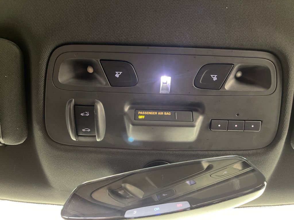 Used 2017 Chevrolet Camaro SS RWD image 29
