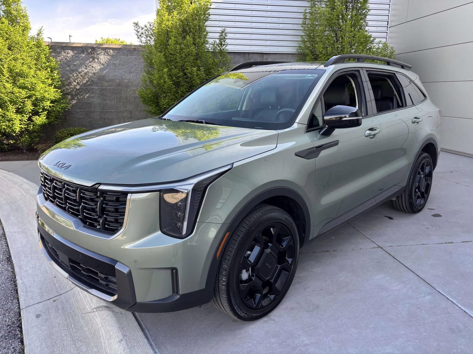 Used 2025 Kia Sorento X-Line EX