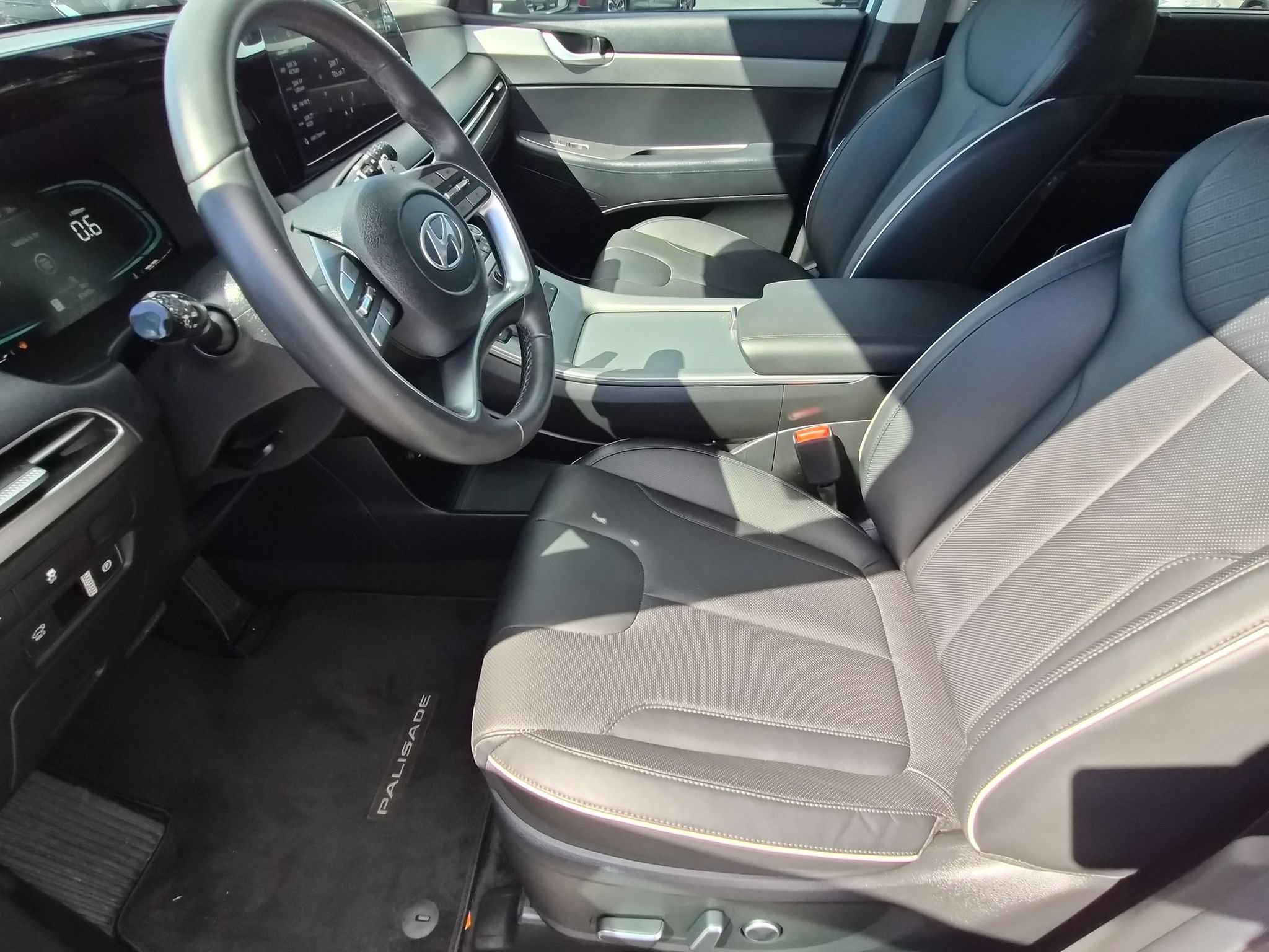 Used 2025 Hyundai Palisade XRT FWD image 16