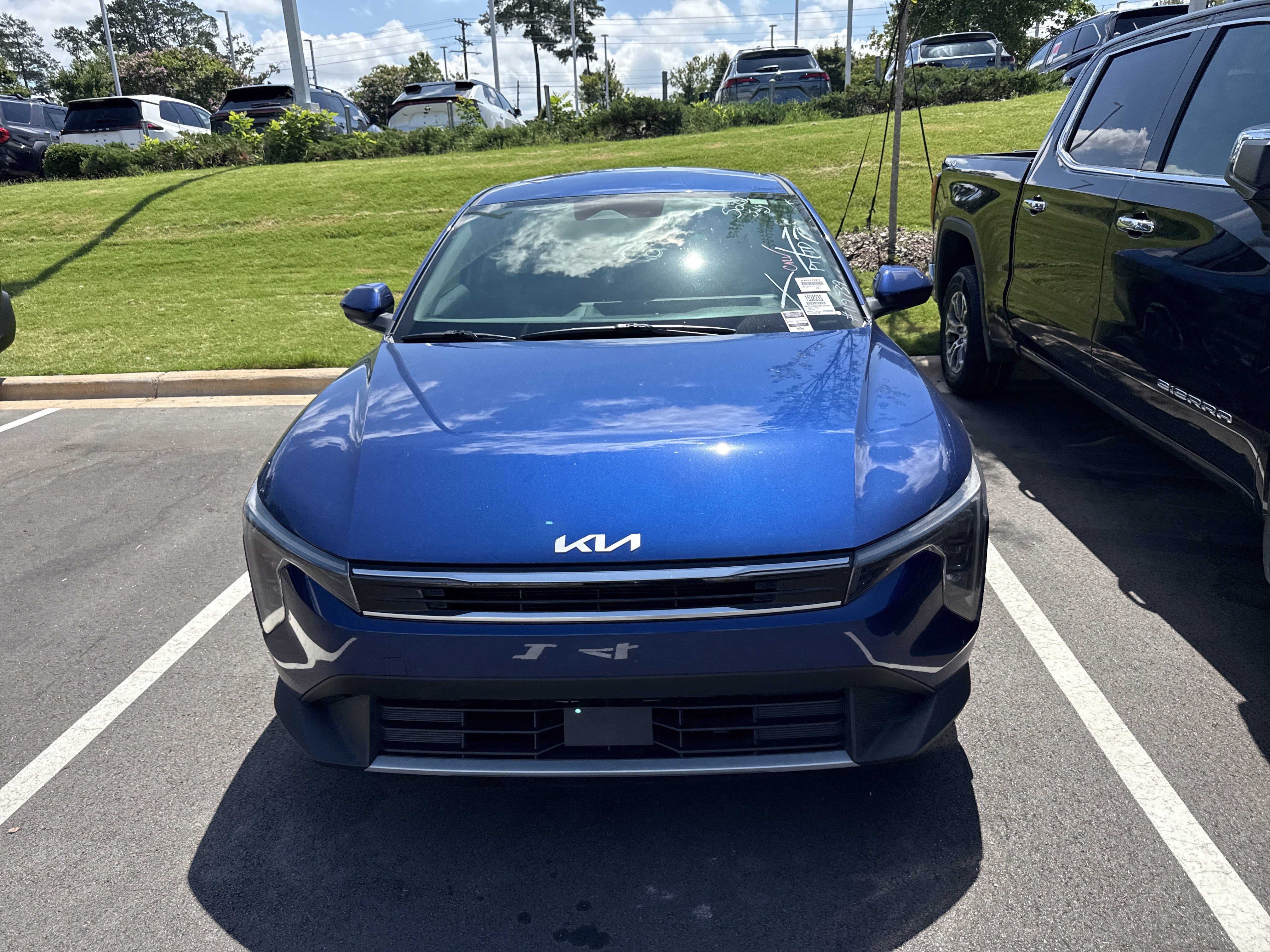 Used 2025 Kia K4 EX FWD image 2
