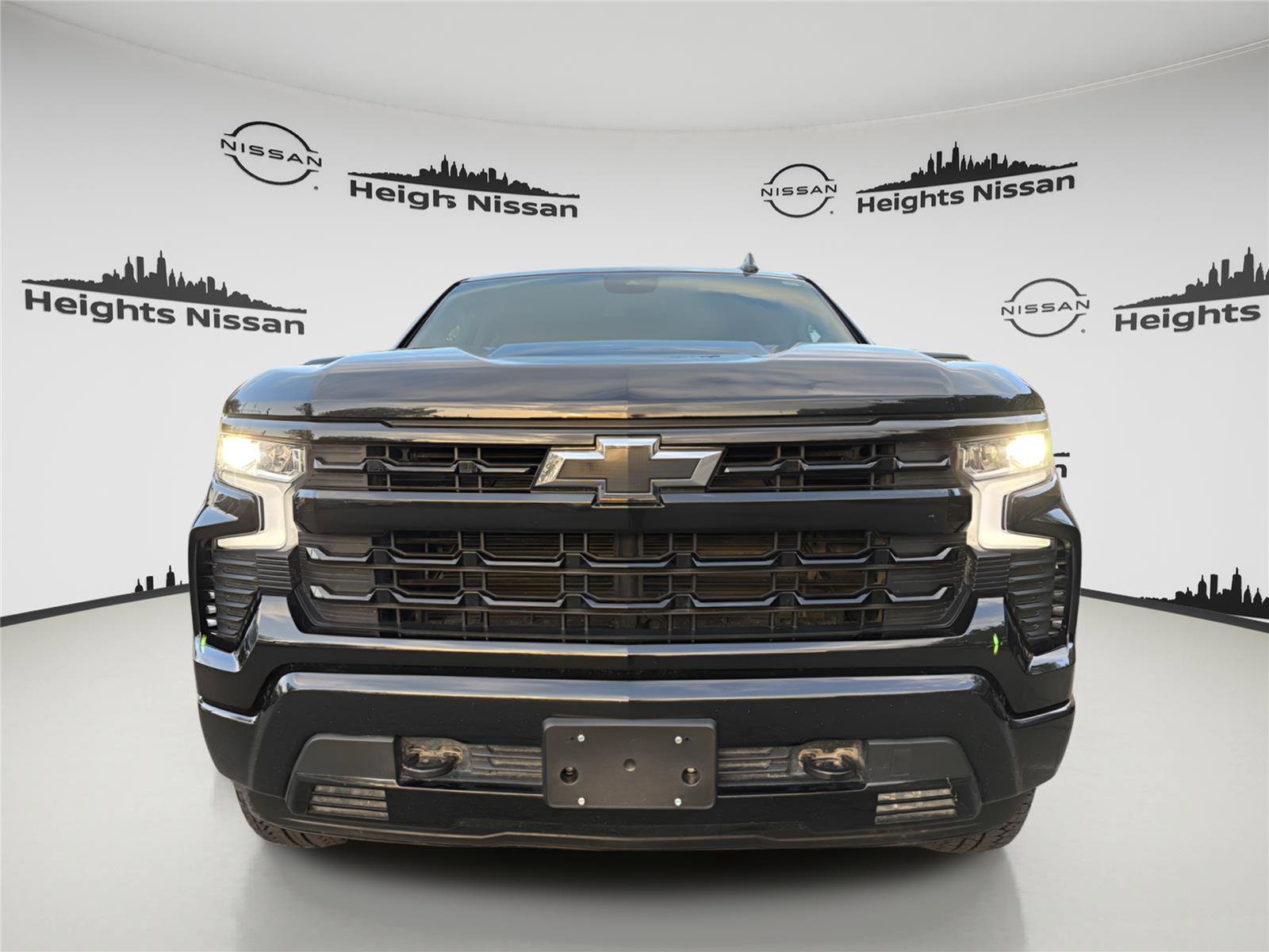 Used 2023 Chevrolet Silverado 1500 RST AWD/4WD image 8