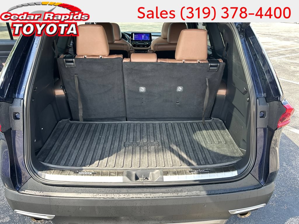 Certified 2024 Toyota Grand Highlander AWD Hybrid image 22