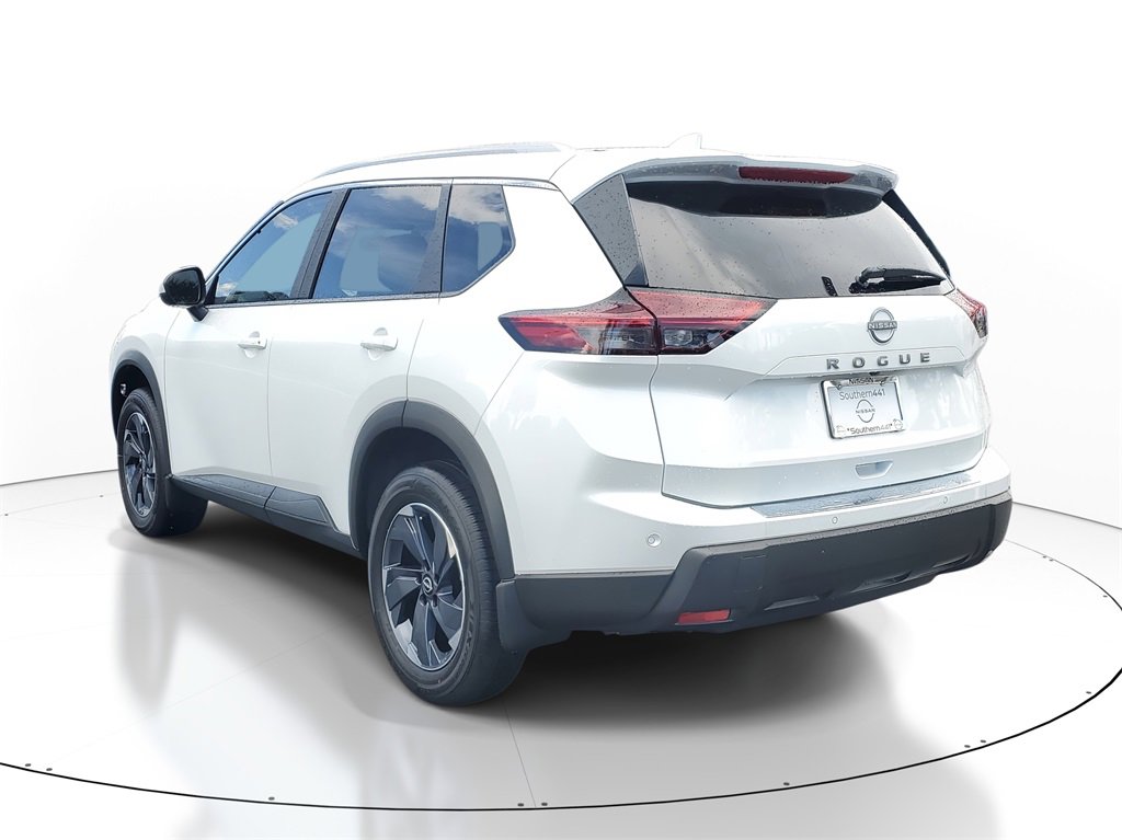 New 2026 Nissan Rogue SV image 5