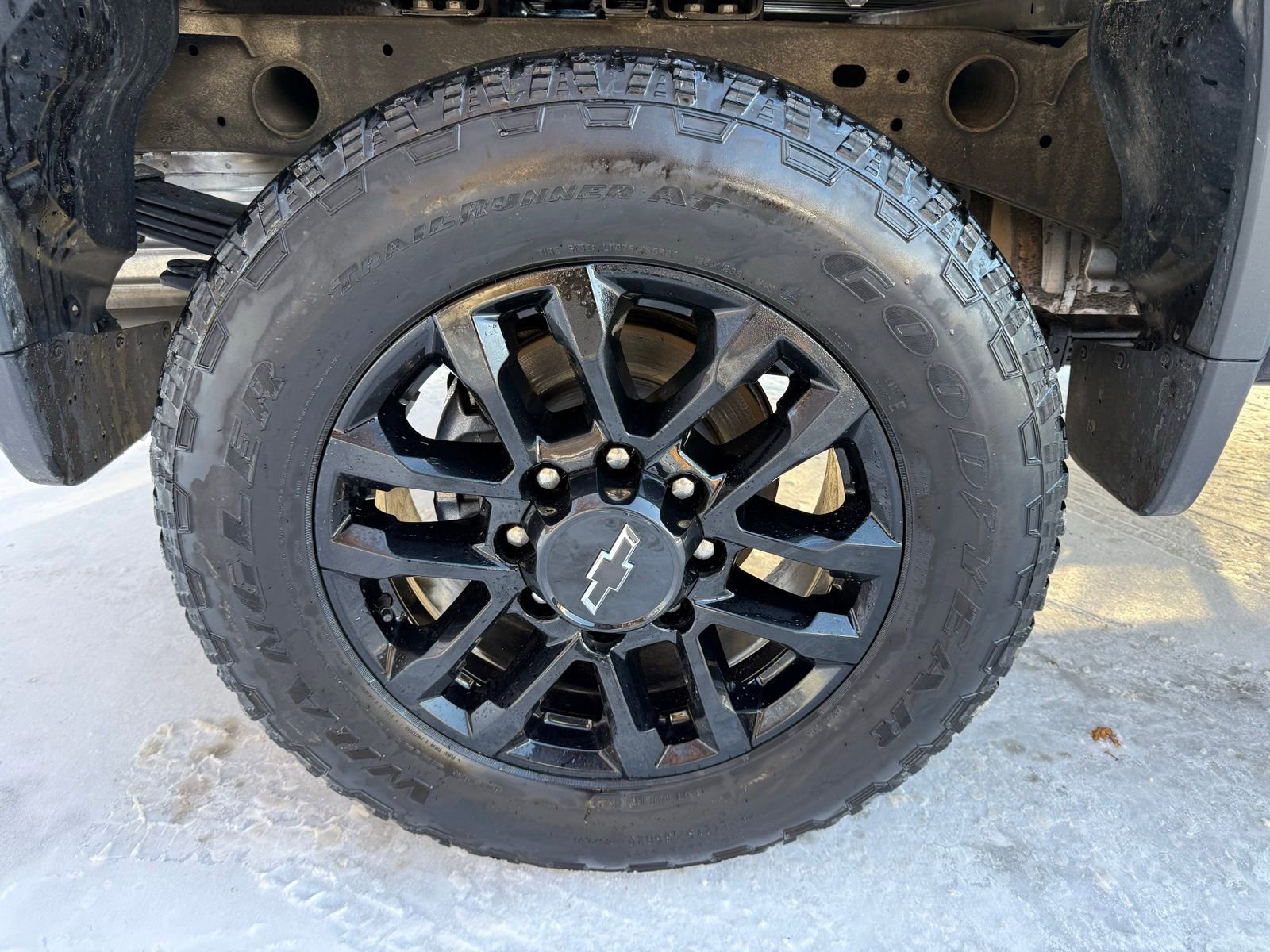 Used 2025 Chevrolet Silverado 2500 Custom w/ Custom Value Package image 20