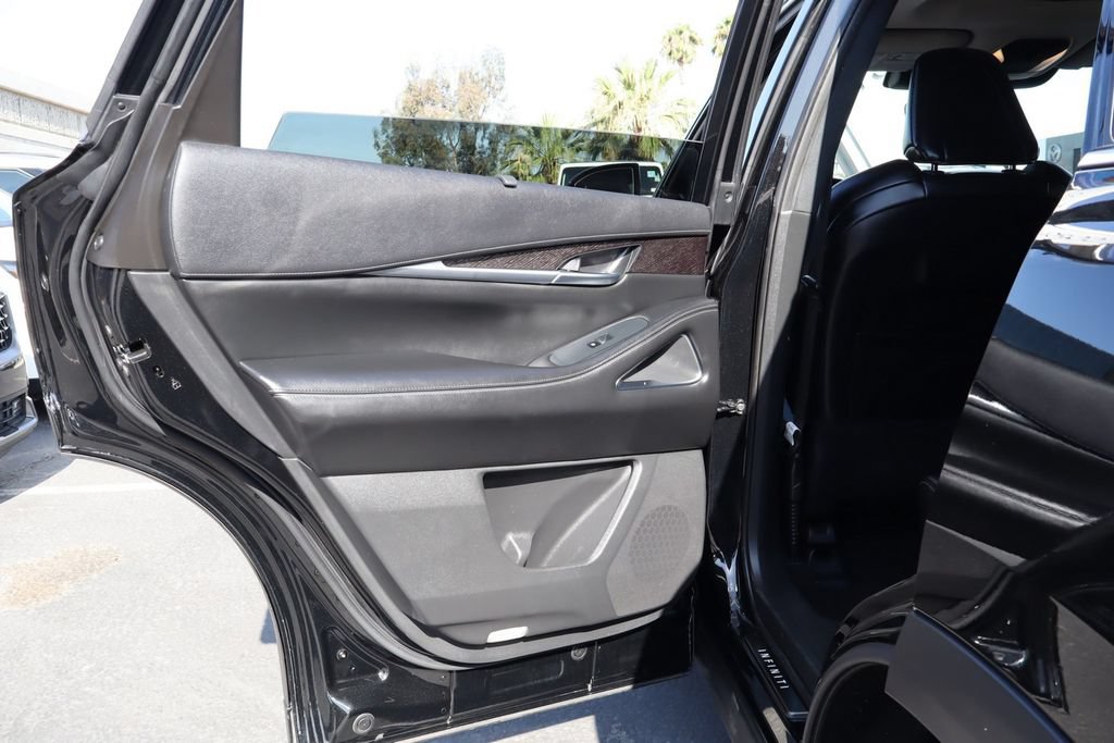 Used 2023 INFINITI QX60 Sensory AWD/4WD image 40