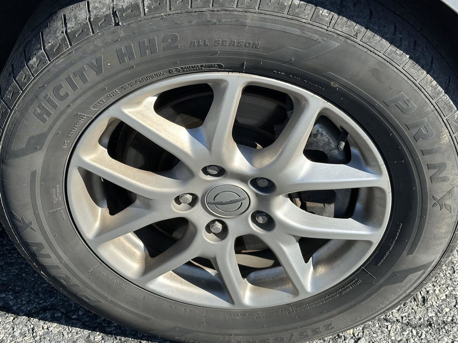 Used 2022 Chrysler Pacifica Touring-L FWD image 10