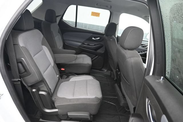 Used 2019 Chevrolet Traverse LT w/ LPO, Floor Liner Package AWD/4WD image 8