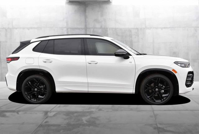 New 2026 Volkswagen Tiguan SE R-Line image 5