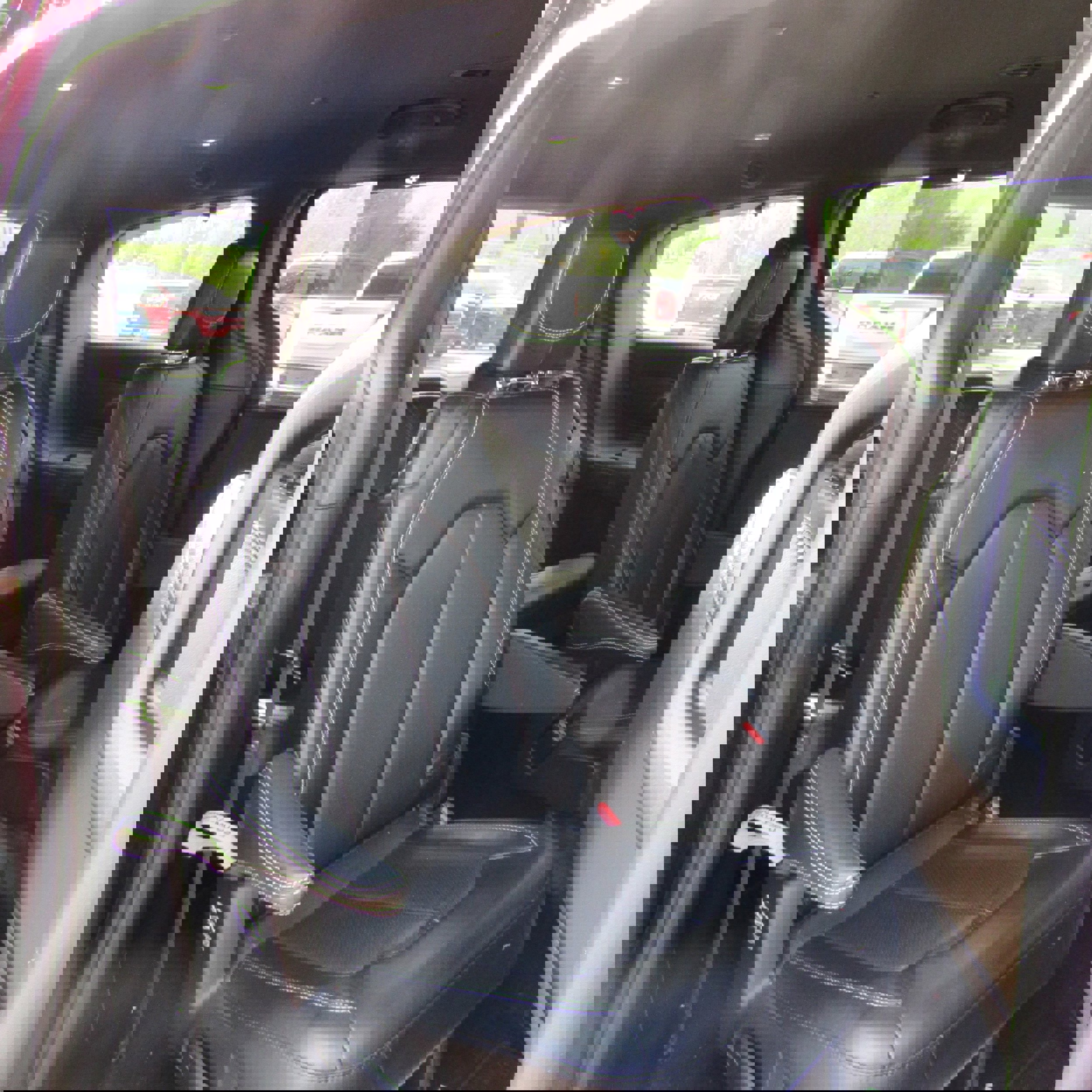 Used 2023 Chrysler Pacifica Touring-L w/ S Appearance Package image 15