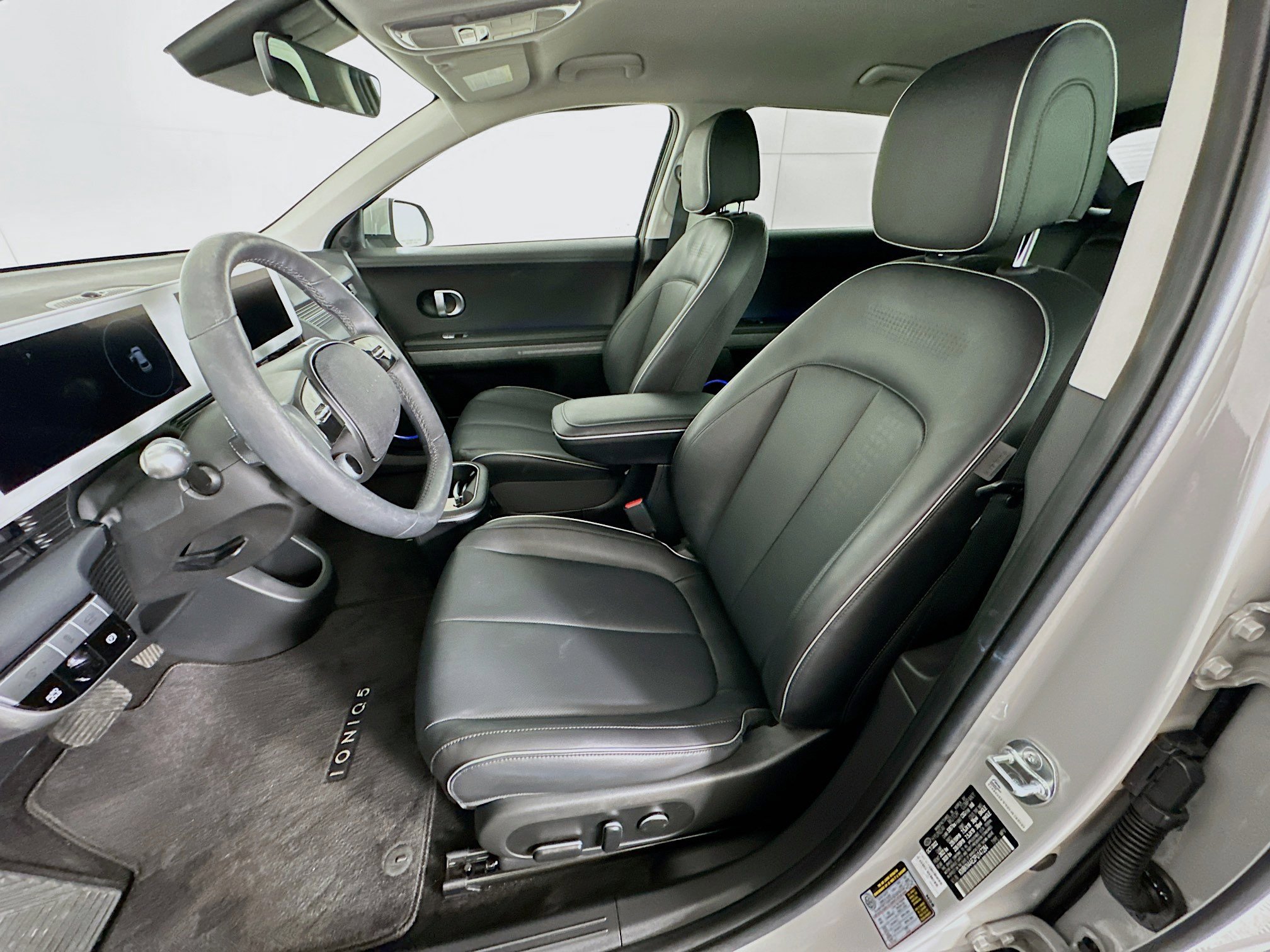 Used 2023 Hyundai Ioniq 5 SEL w/ Cargo Package image 13