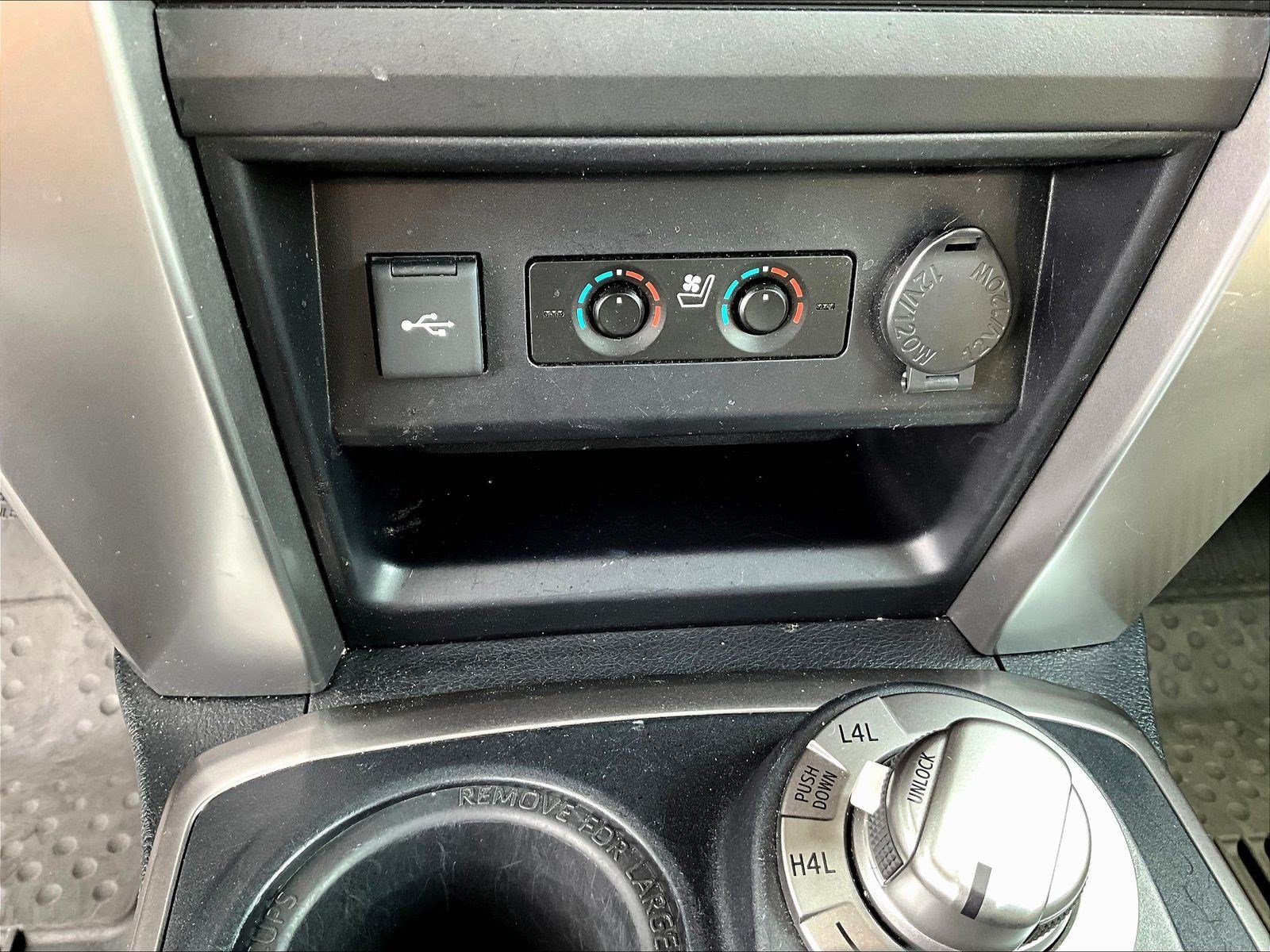 Used 2023 Toyota 4Runner Limited AWD/4WD image 16