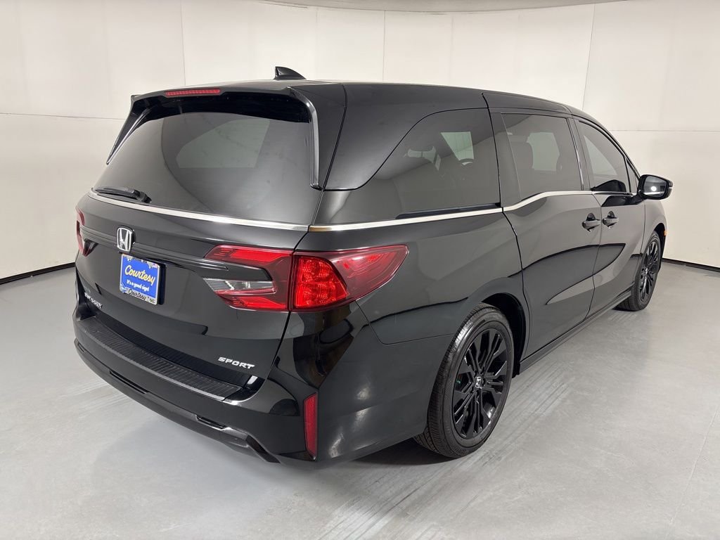 Used 2025 Honda Odyssey Sport-L image 8