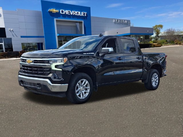 Used 2022 Chevrolet Silverado 1500 LT AWD/4WD image 34