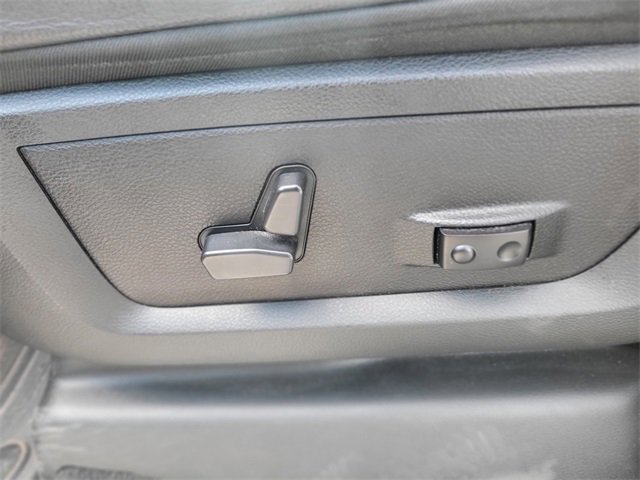 Used 2023 RAM 3500 Limited image 21