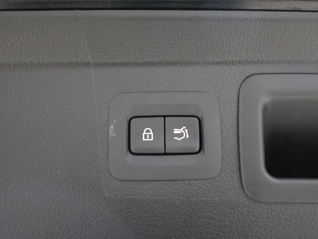 Used 2024 MAZDA CX-50 AWD 2.5 S w/ Preferred Package image 20