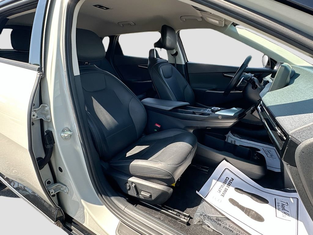 Certified 2023 Kia EV6 Wind w/ Wind Technology Package RWD image 28